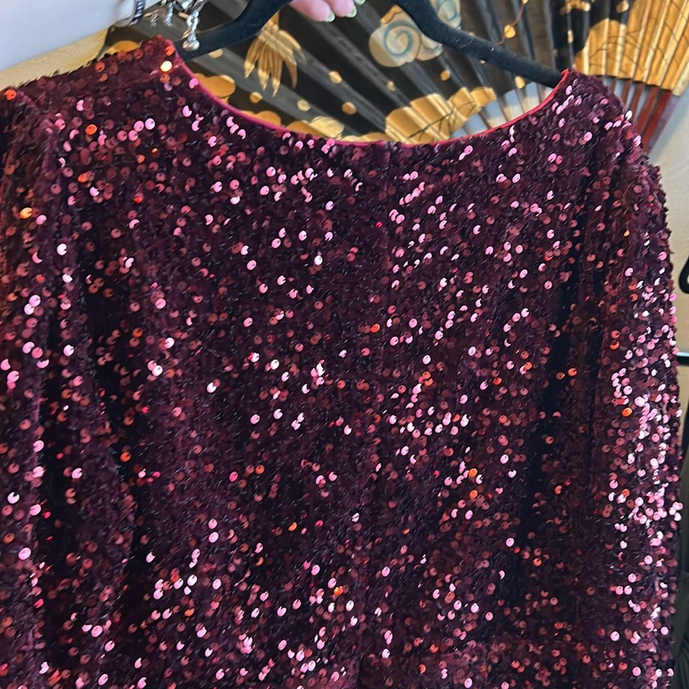 Boohoo red velvet and sequin deep V dress size 16 - Picture 12 of 12